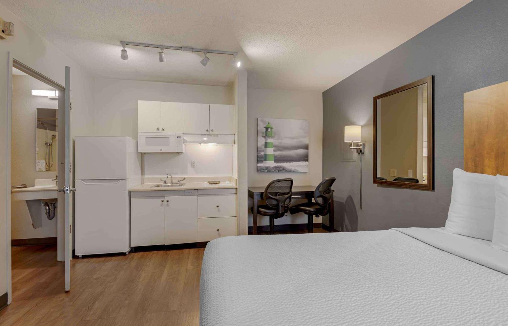 Extended Stay America Select Suites - Charlotte - Airport Exteriör bild
